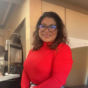 Meet your Posher, Valerie